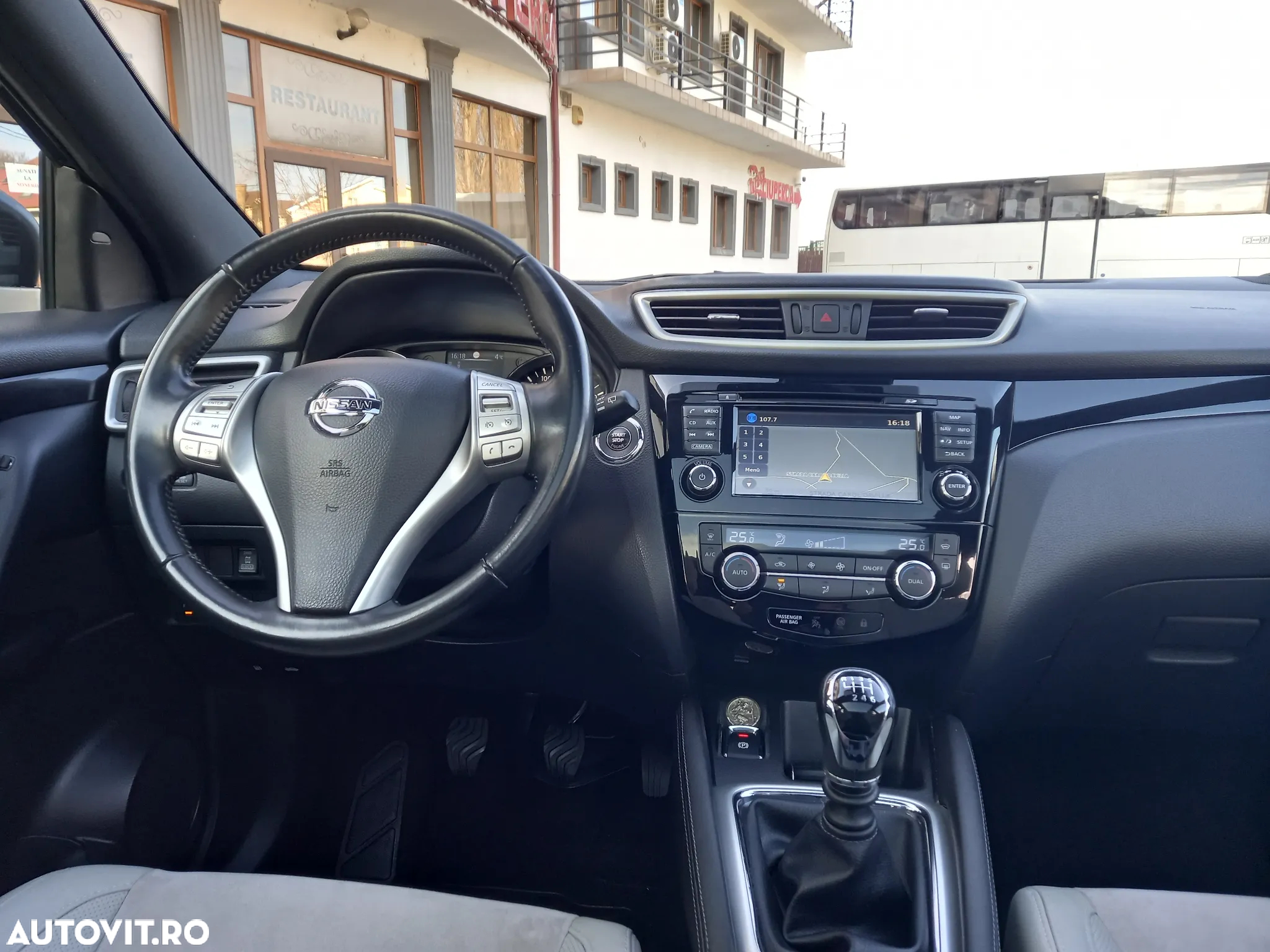 Nissan Qashqai 1.6 DCI Start/Stop 4X4-i Tekna - 5