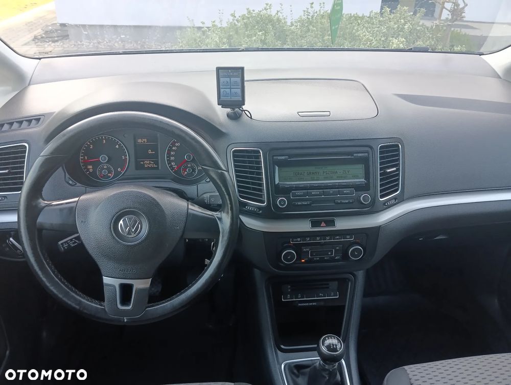 Volkswagen Sharan 2.0 TDI DPF BlueMotion Trendline - 3