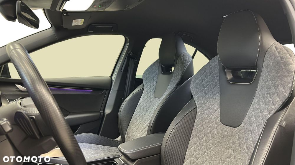 Skoda Octavia 1.5 TSI mHEV Sportline DSG - 12