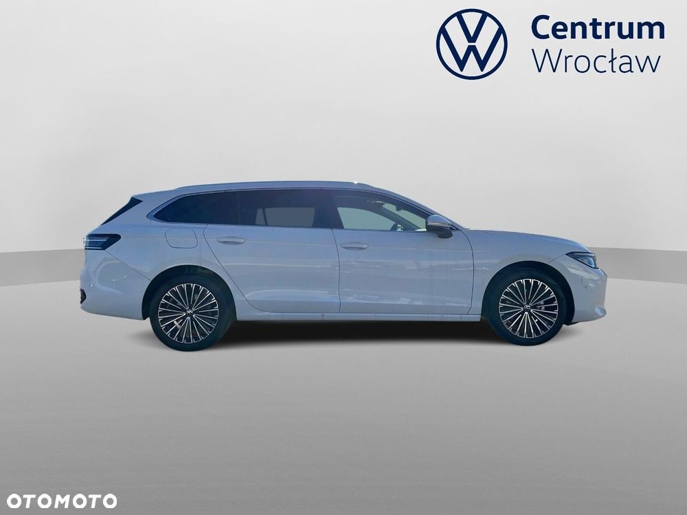 Volkswagen Passat Variant - 8