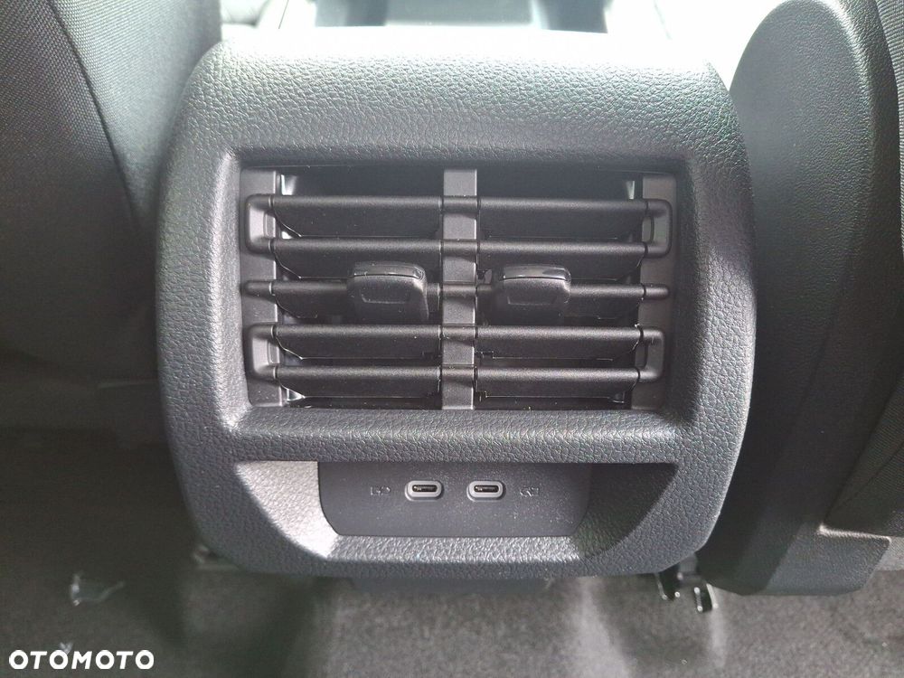 Volkswagen Caddy - 24