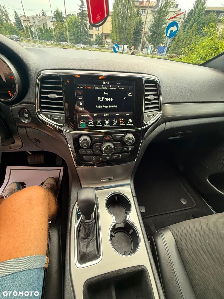 Jeep Grand Cherokee 3.6 V6 Pentastar 4WD Automatik Laredo - 20