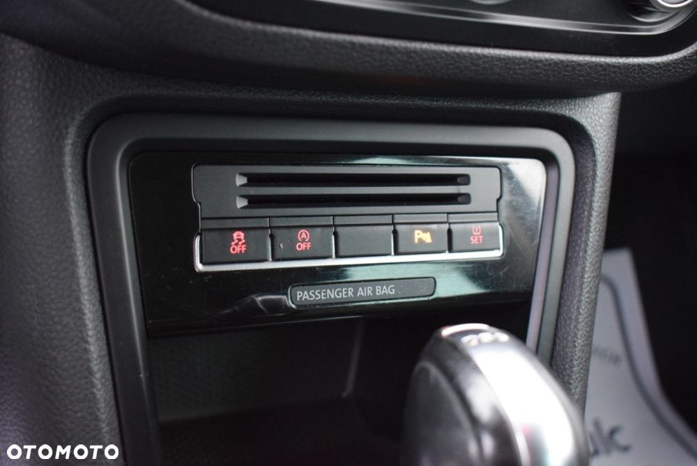 Volkswagen Sharan - 32