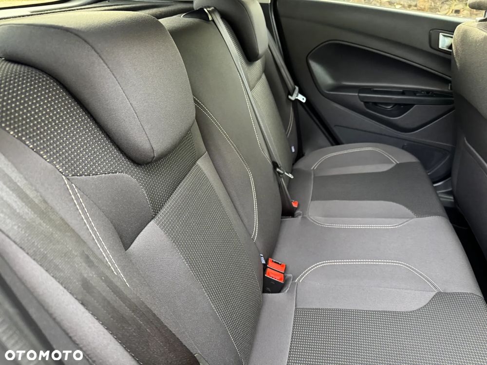 Ford Fiesta 1.0 EcoBoost Start-Stop Titanium - 30