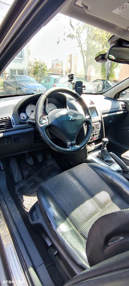 Peugeot 407 - 9