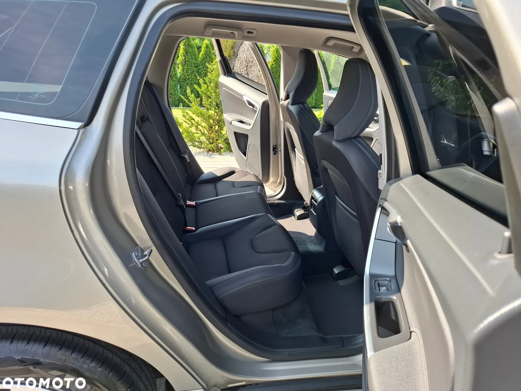 Volvo XC 60 D3 Momentum - 19