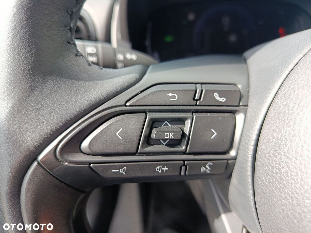 Toyota Yaris Hybrid 1.5 Style - 21