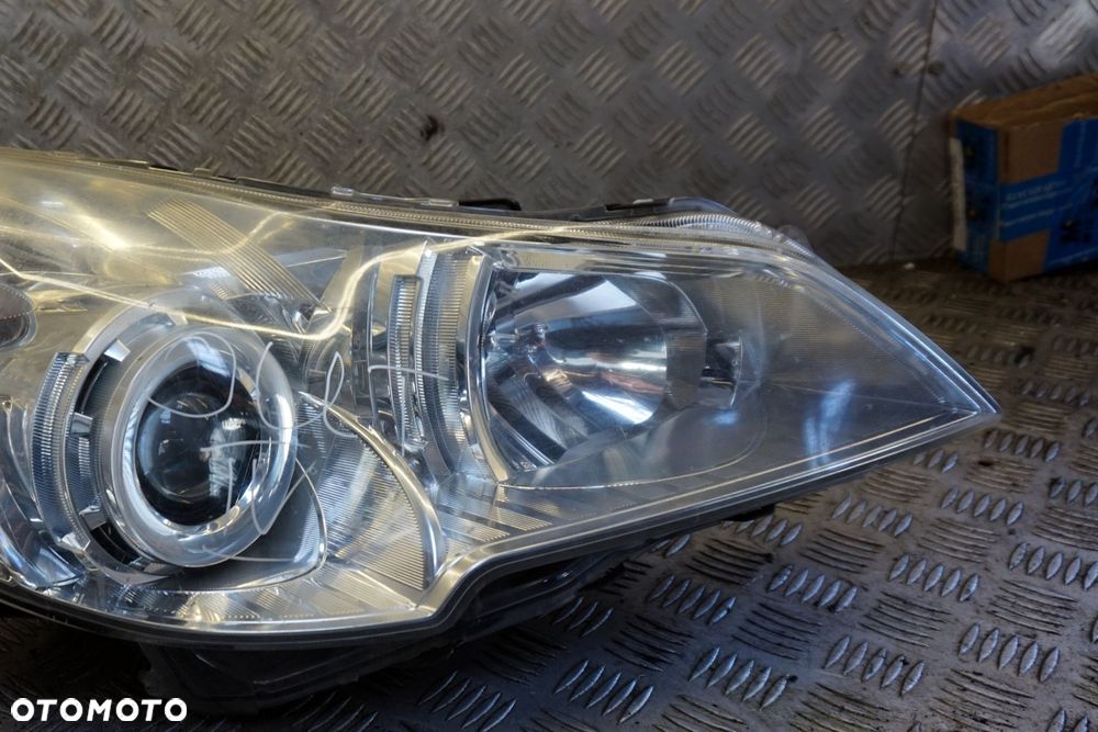 LAMPA PRZEDNIA PRAWA OUTBACK IV BR 84001AJ101 XENON EU SUBARU 2009-2014 - 2