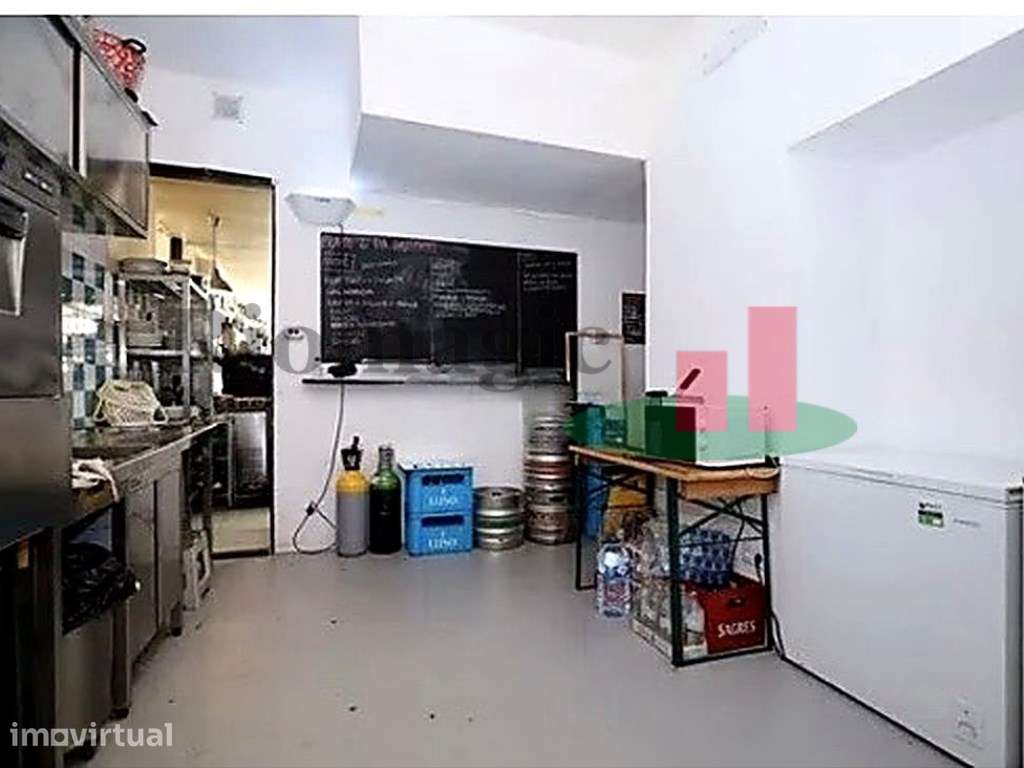 Espaço Comercial - Campo Santa Clara Lisboa - Grande imagem: 3/5