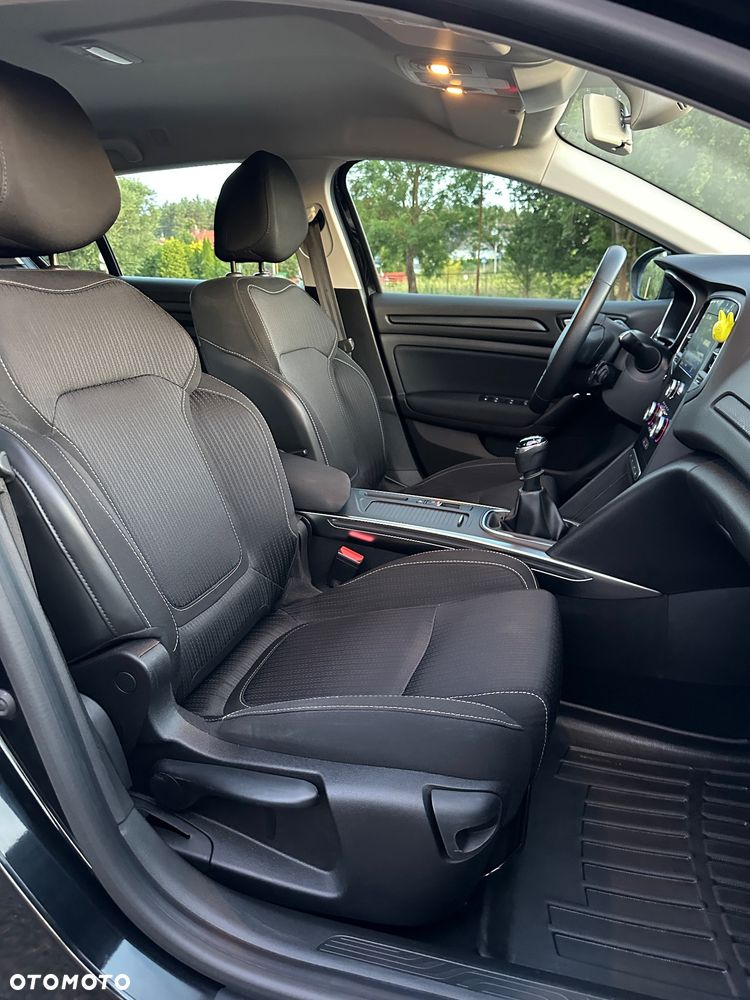 Renault Megane 1.5 Blue dCi Business - 21
