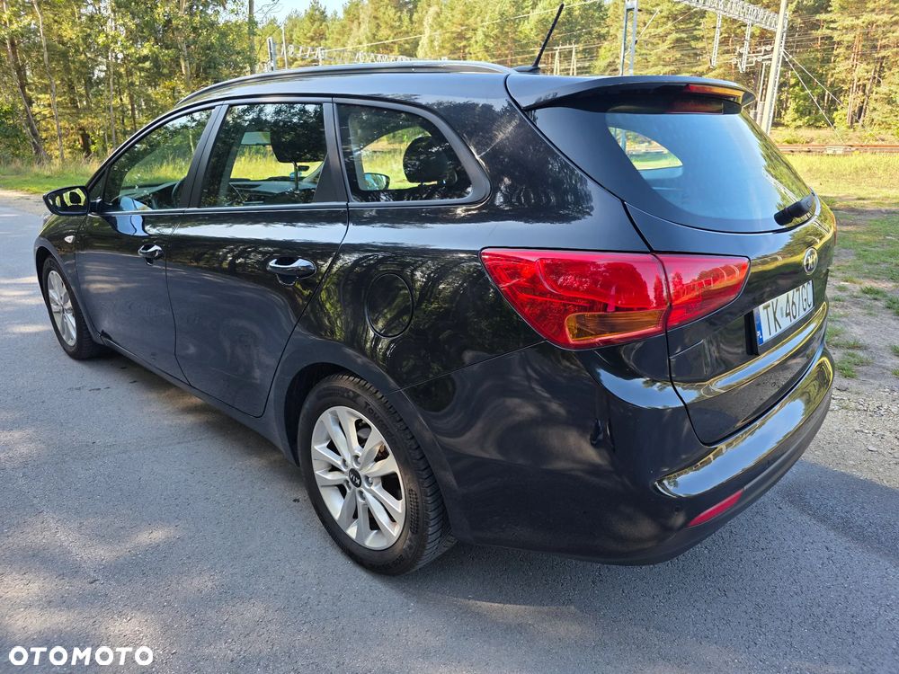 Kia Ceed 2015 photo 4