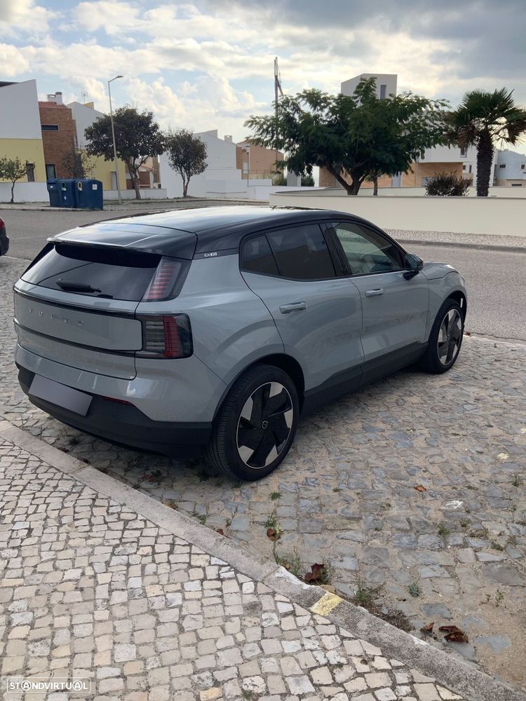 Volvo EX30 69 kWh Single Motor Extended Range Plus - 5