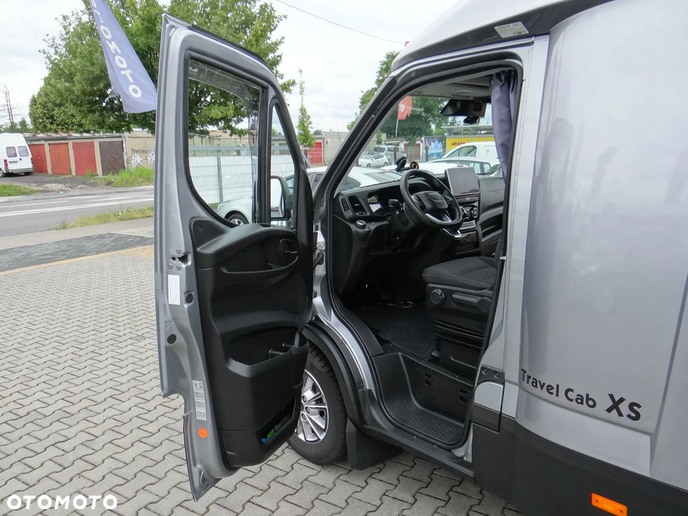 Iveco DAILY 35S-210-HiMATIC,AiR PRO,LEDY,NAVI, WEBASTO,SYPIALNIA LAMAX - 16