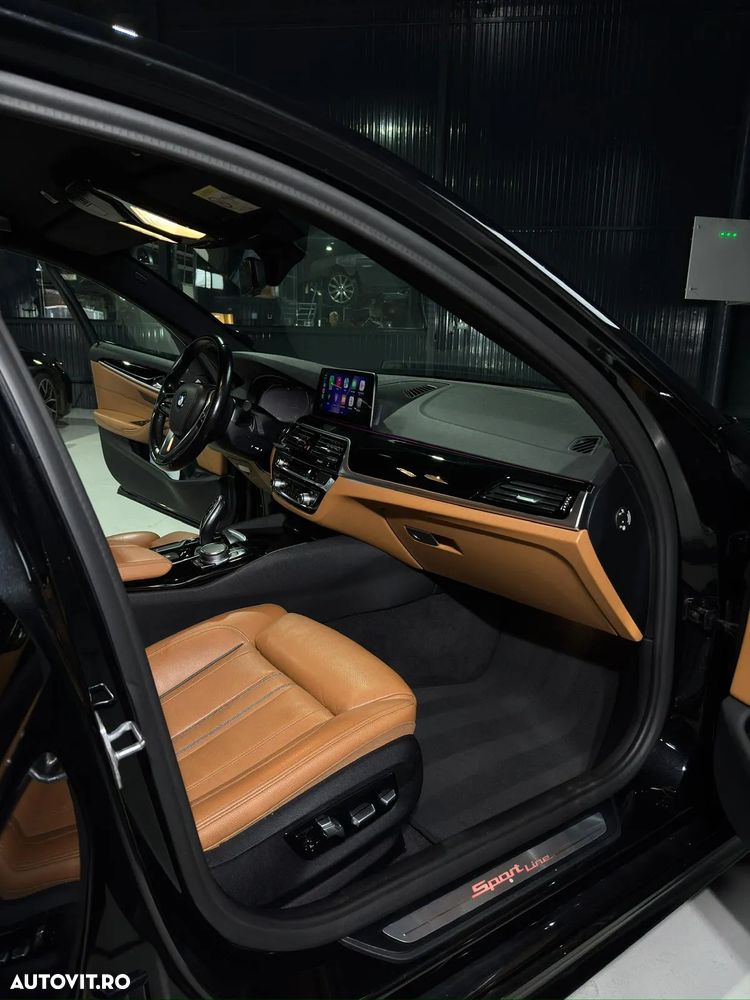 BMW Seria 5 520i Aut. Sport Line - 11