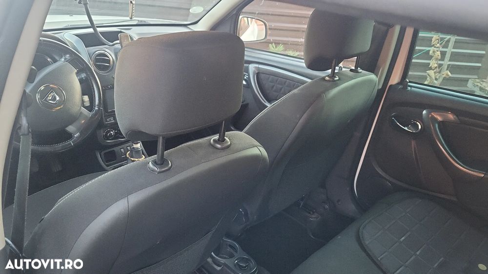 Dacia Duster 1.5 dCi 4x2 Ambiance - 8