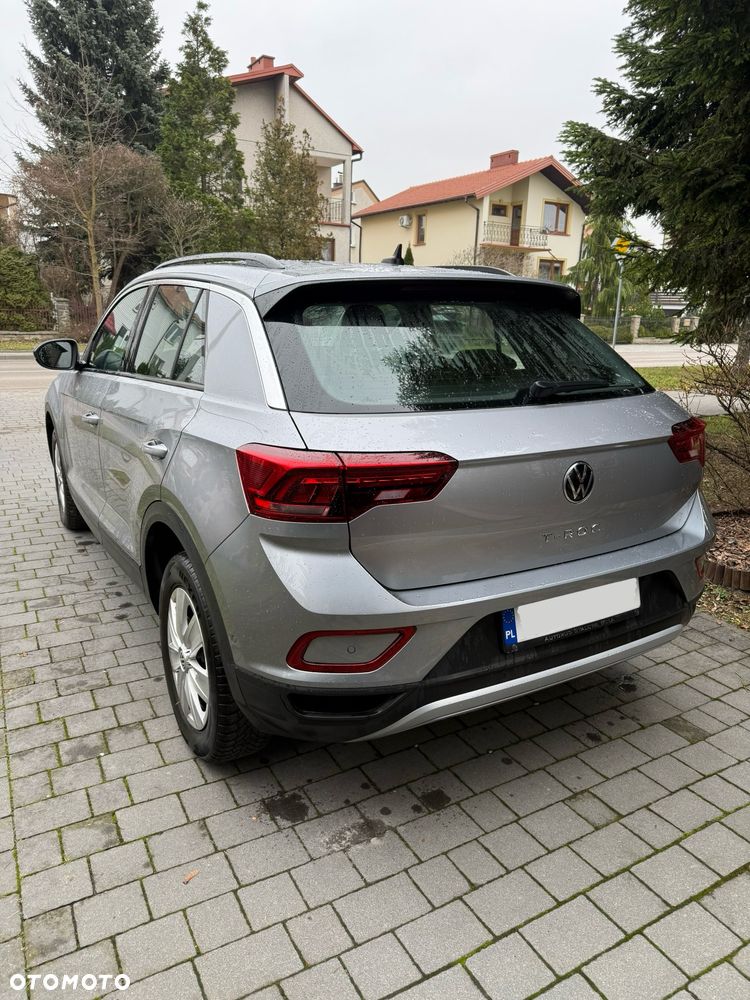 Volkswagen T-Roc ver-1-5-tsi-life - 3