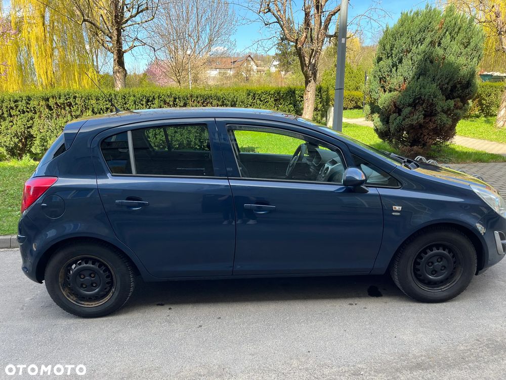 Opel Corsa 1.4 16V Satellite - 2