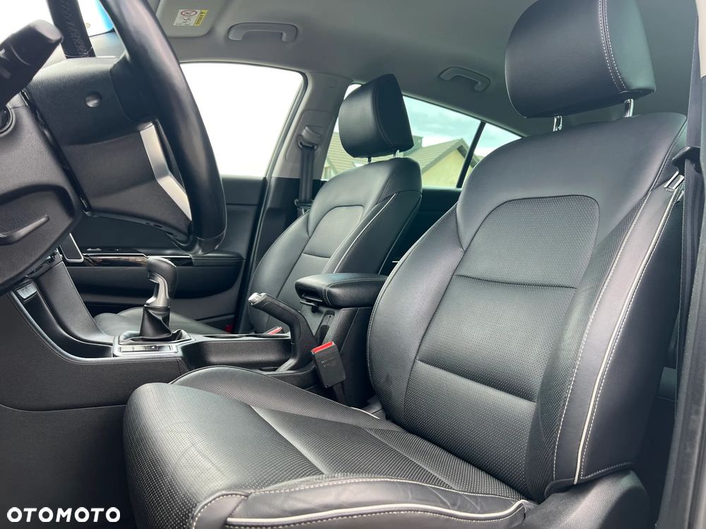 Kia Sportage 1.6 GDI 2WD DREAM-TEAM EDITION - 28