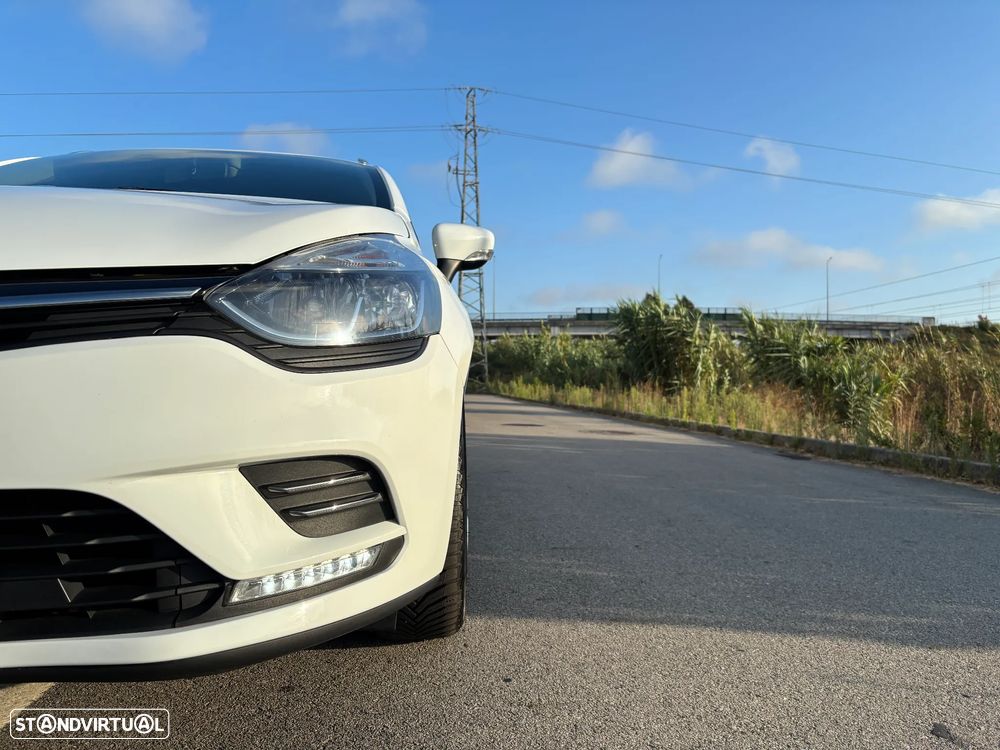Renault Clio Sport Tourer Energy TCe 90 Business - 19