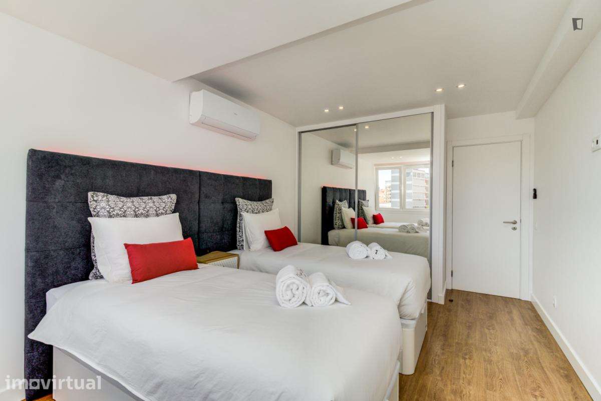 Apartamento com 1 quartos - localizado em Arroios Lisbon - Grande imagem: 4/25