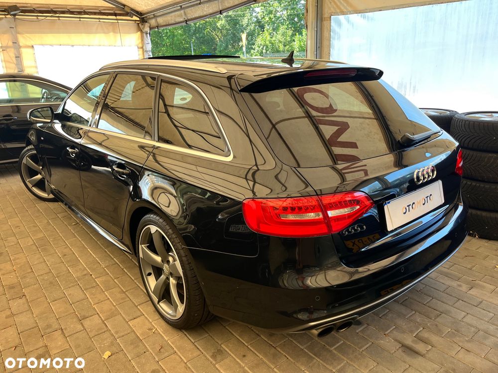 Audi A4 Avant 2.0 TDI DPF multitronic S line Sportpaket - 3
