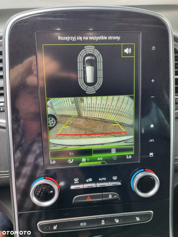 Renault Grand Scenic - 34