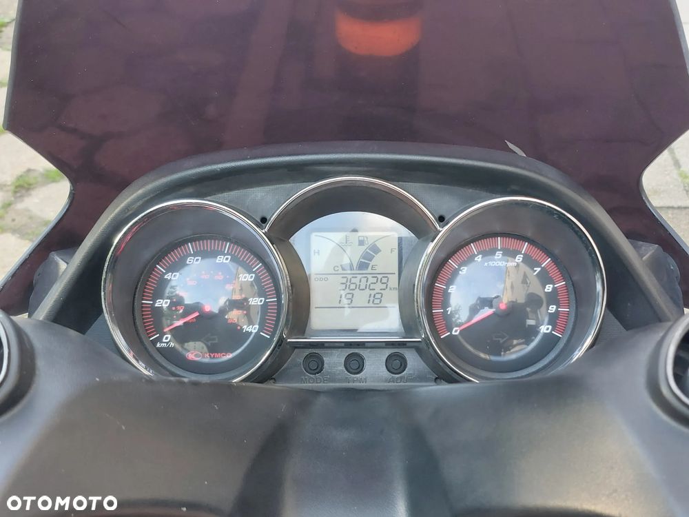 Kymco Downtown - 6