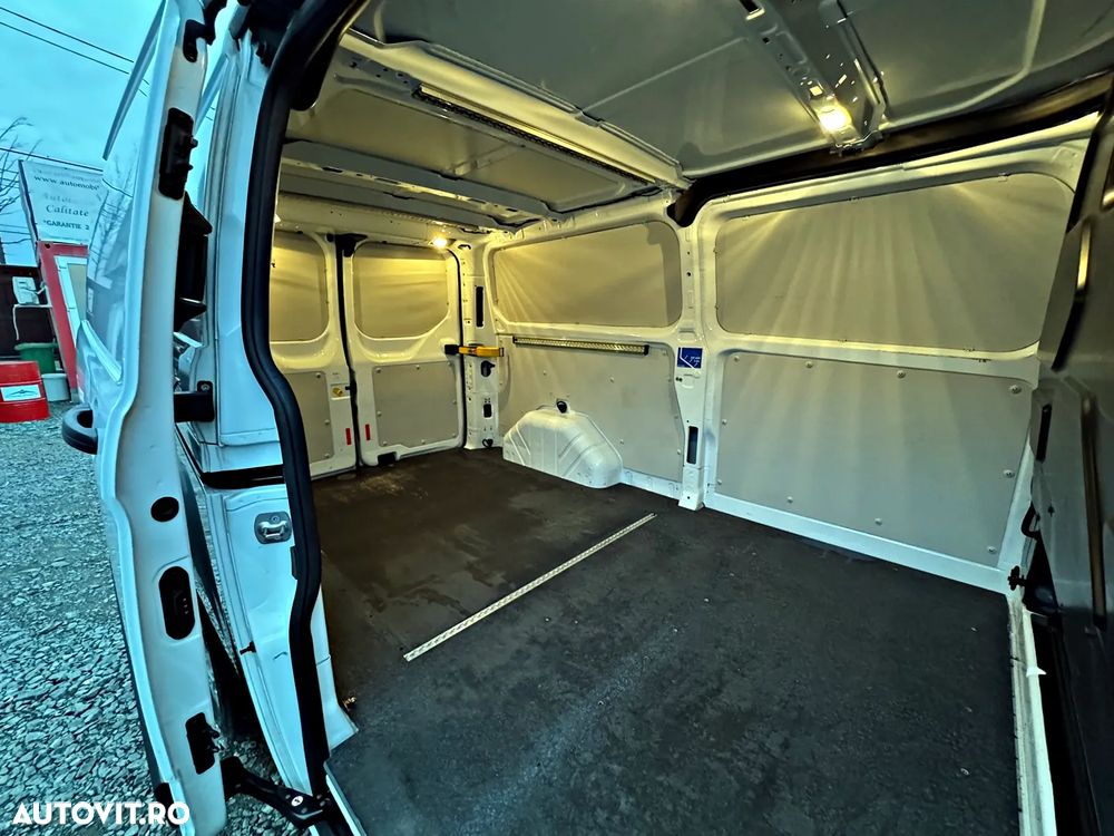 Ford Transit Custom Kombi 320 2.0 EcoBlue 105 CP L2H1 Base - 16