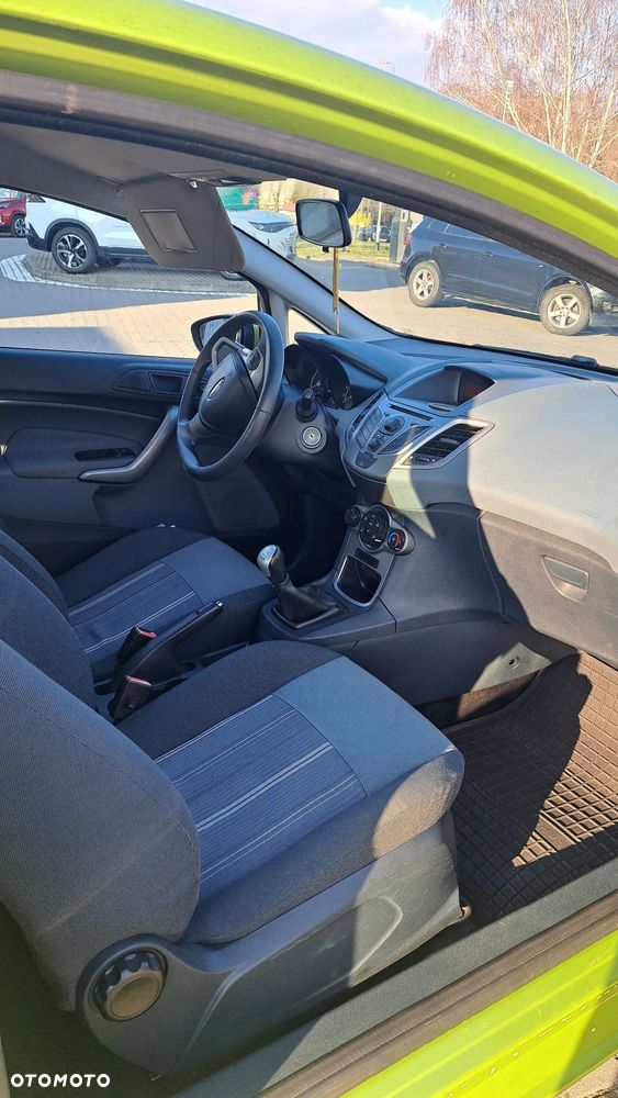 Ford Fiesta - 5