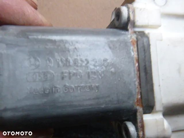 PODNOŚNIK SZYBY PRAWY PRZÓD PRAWY PRZEDNI FORD S-MAX MK1 06- - 17