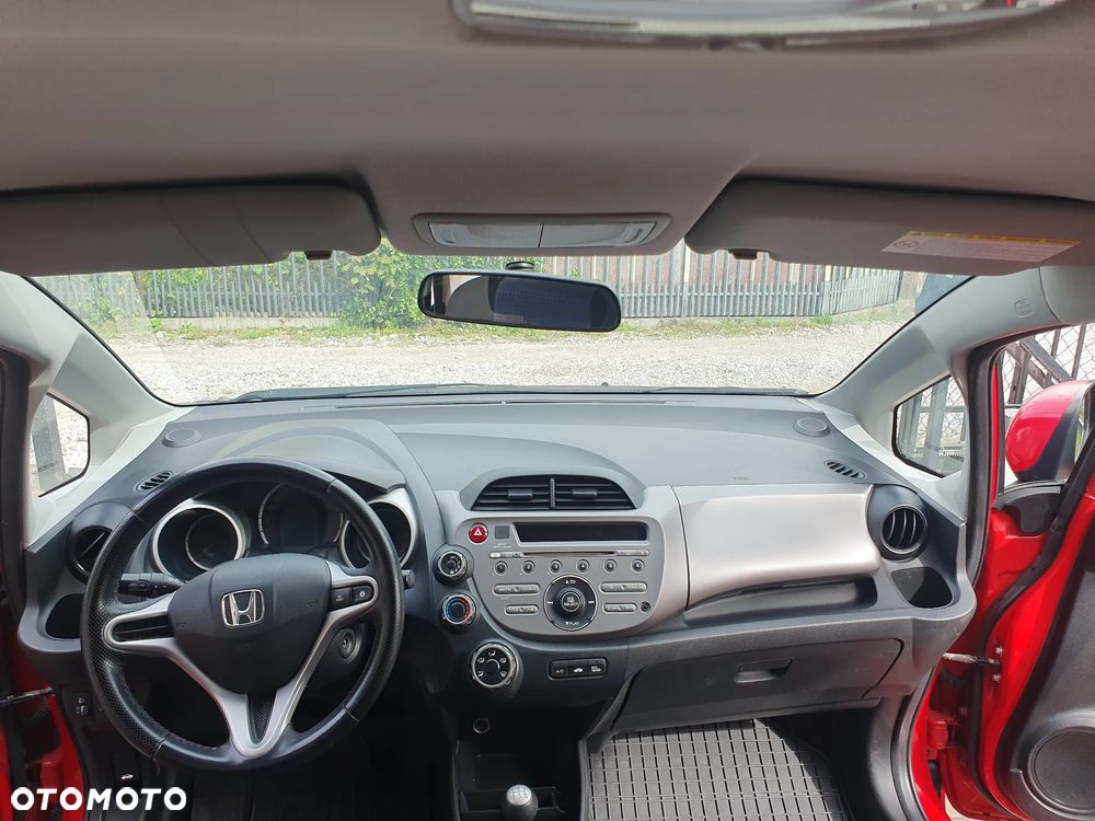 Honda Jazz 1.2 Trend VSA - 24