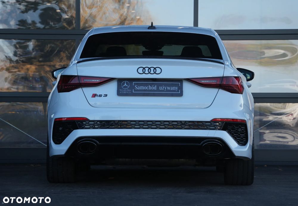 Audi RS3 Limousine TFSI Quattro S tronic - 11