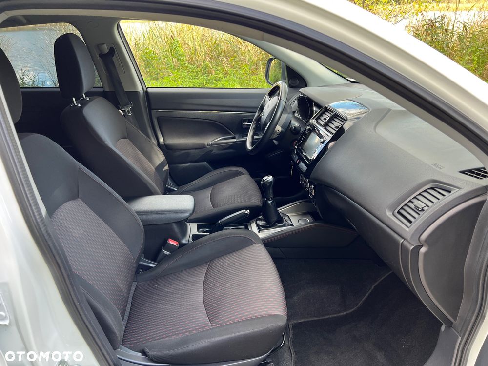 Mitsubishi ASX 1.6 2WD Diamant Edition - 11