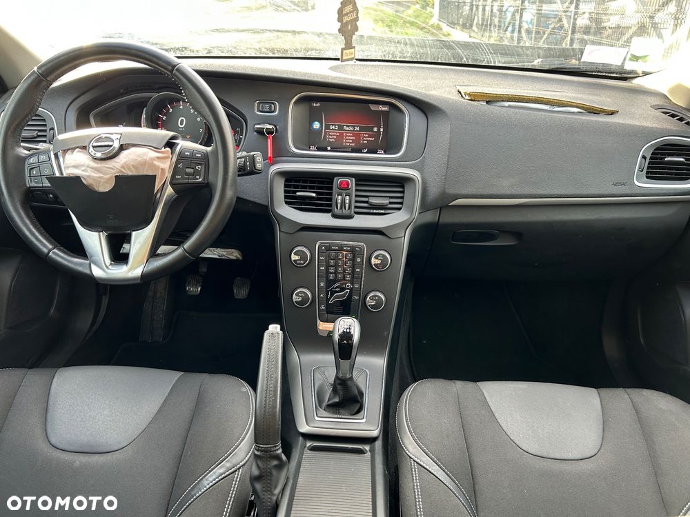 Volvo V40 2017 photo 5