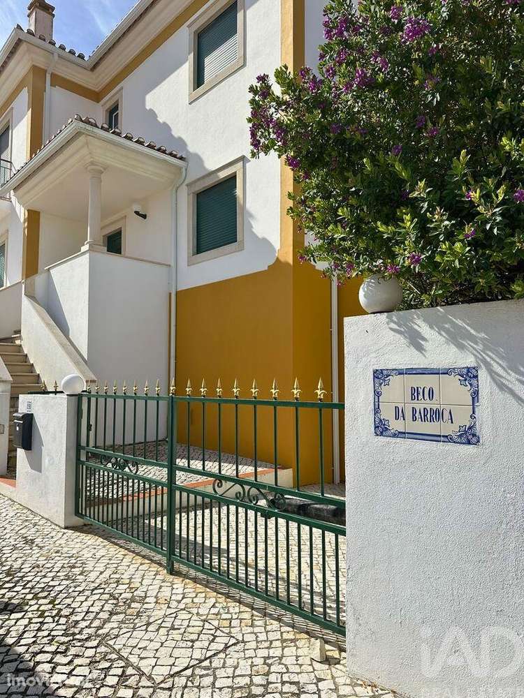 Moradia geminada T4 em Foz do Arelho de 318,4 m2 - Grande imagem: 2/38