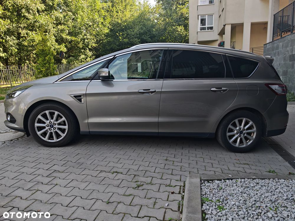 Ford S-Max 2.0 TDCi Titanium PowerShift - 6