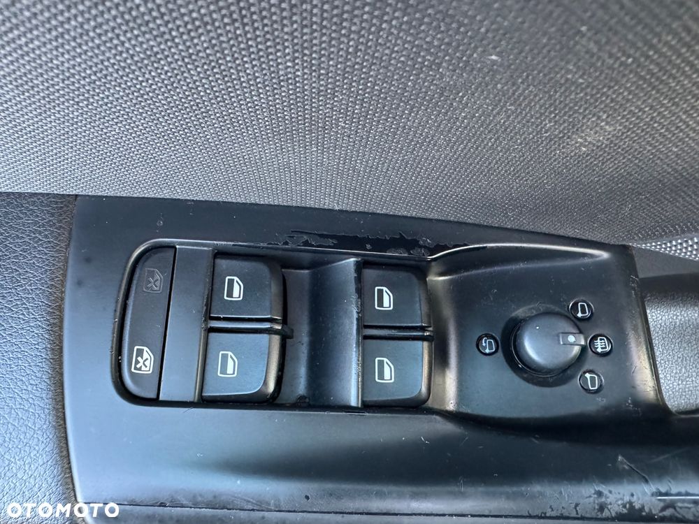 Audi Q3 2.0 TDI Quattro S tronic - 38