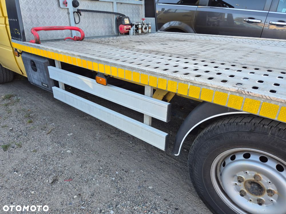 Mercedes-Benz sprinter - 9