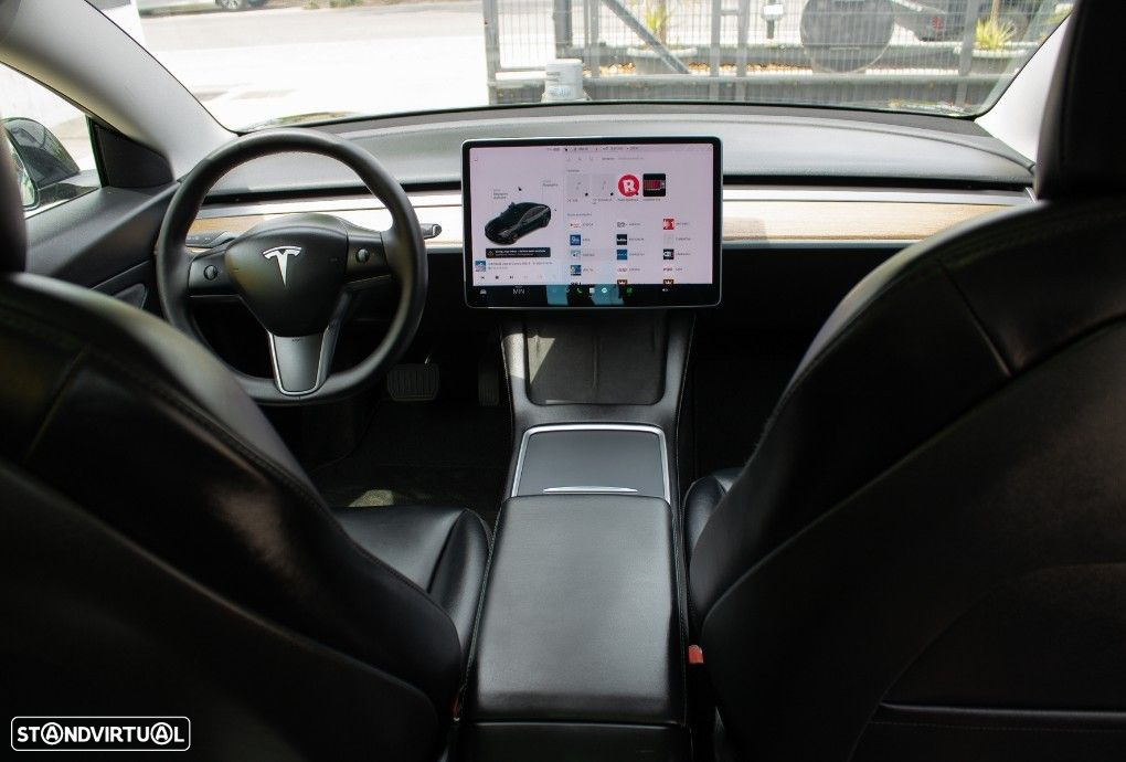 Tesla Model 3 Standard Range Plus RWD - 14
