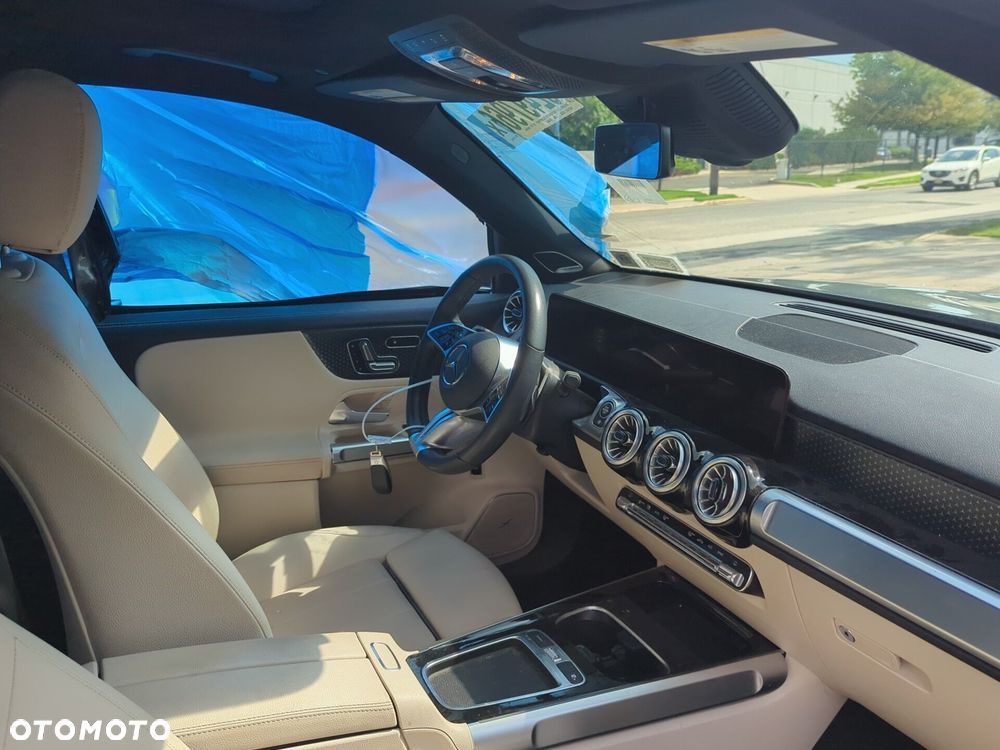 Mercedes-Benz GLB 250 4Matic 8G-DCT Progressive Advanced - 15