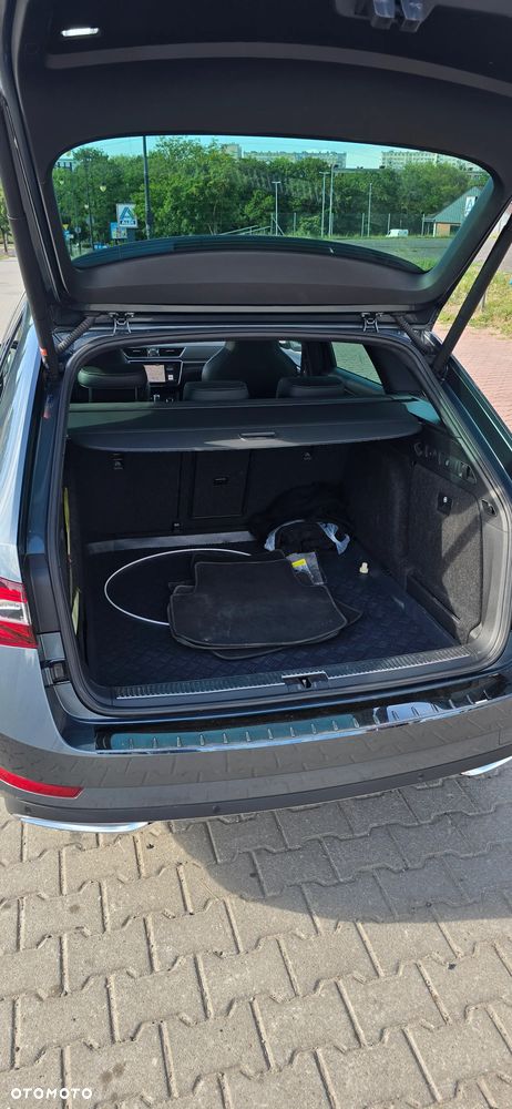 Skoda Superb 1.5 TSI ACT Sportline DSG - 4