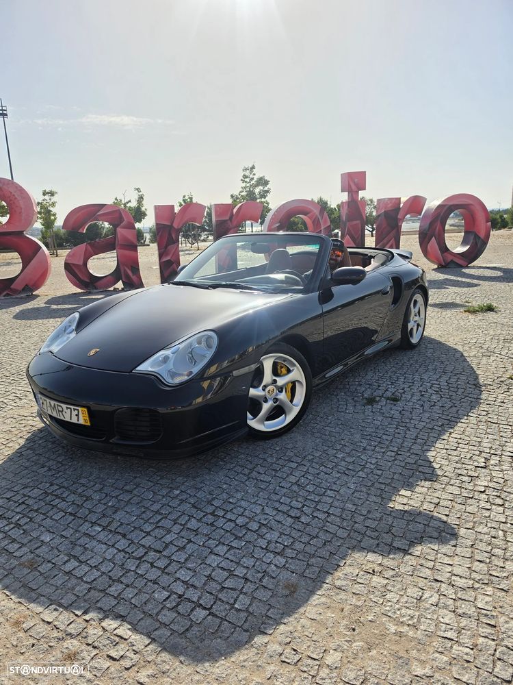 Porsche 911 Série F - 27