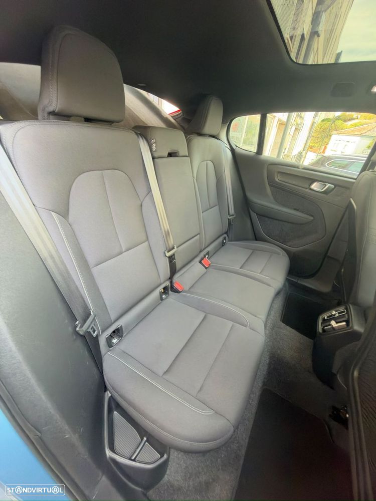 Volvo C40 Recharge Twin First Edition - 10