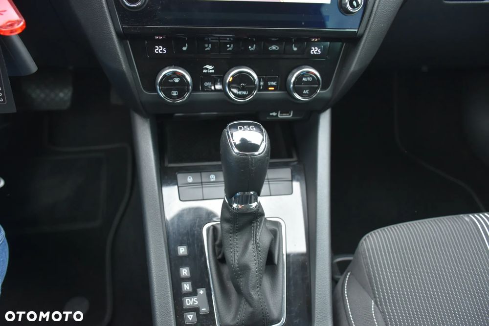 Skoda Octavia 2.0 TDI DSG Ambition - 19