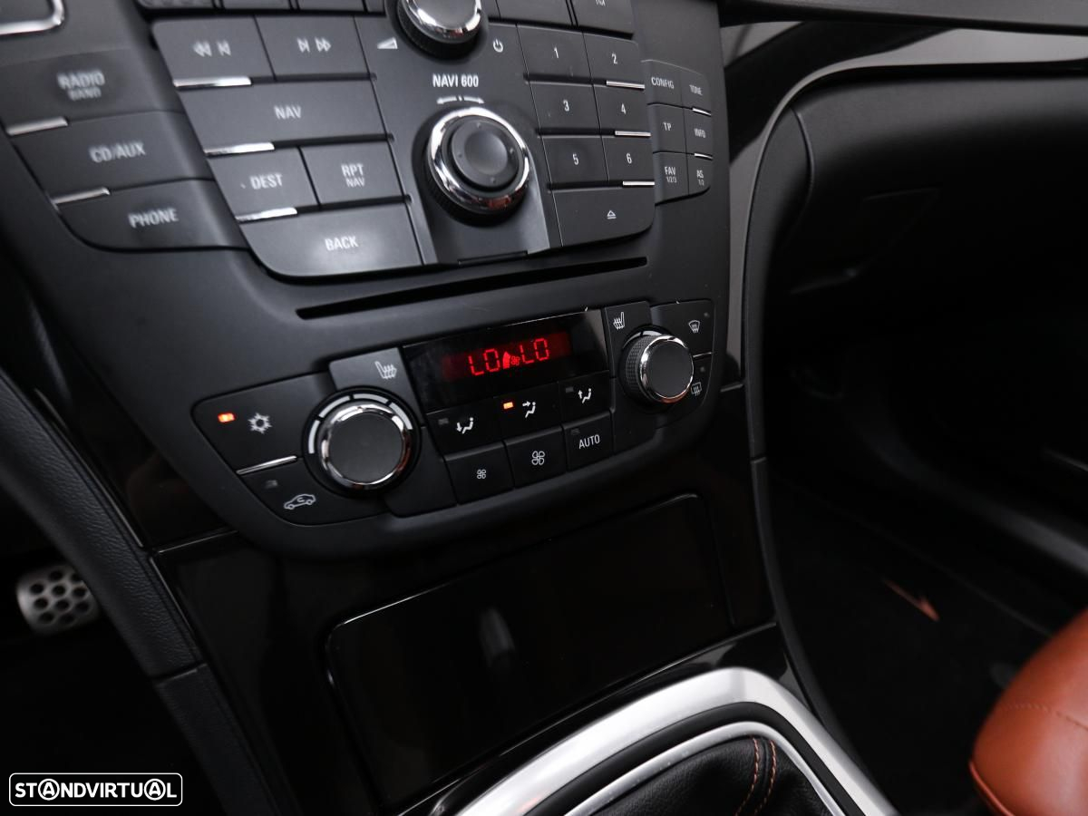 Opel Insignia Sports Tourer - 20