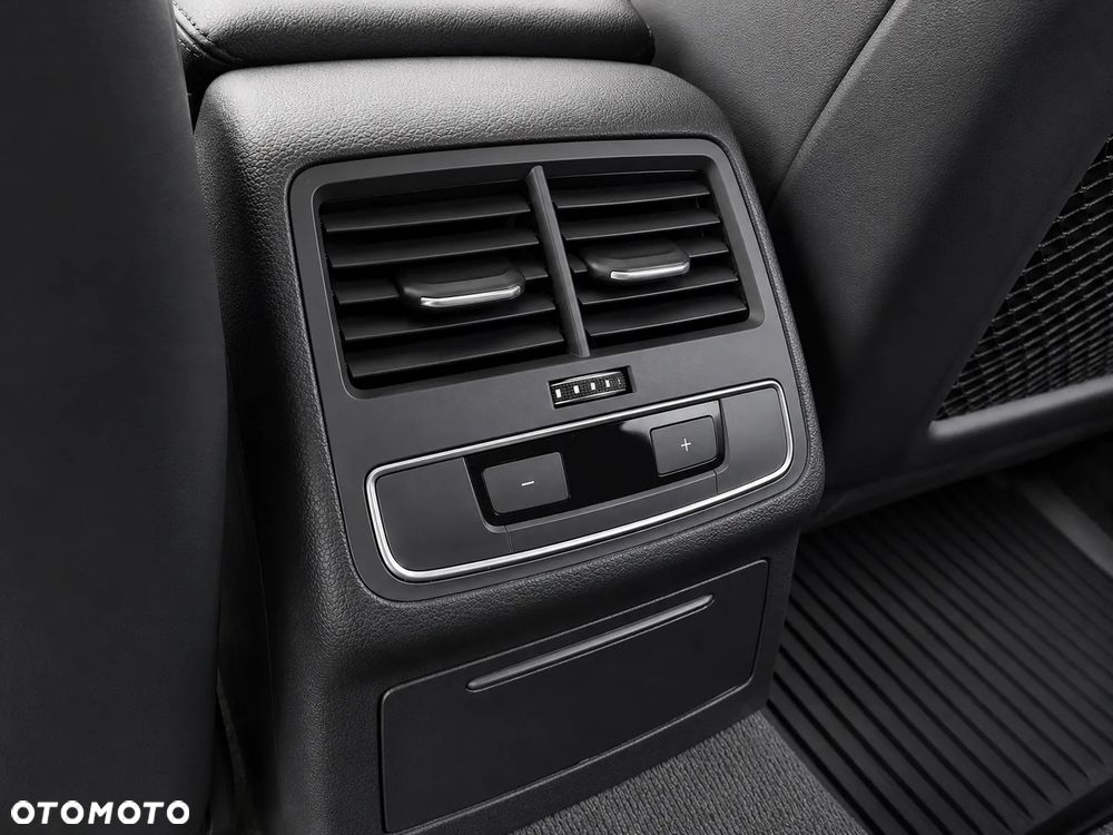 Audi A4 Avant 2.0 TFSI ultra S tronic design - 14