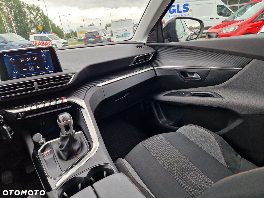 Peugeot 3008 1.5 BlueHDi Active S&S - 16