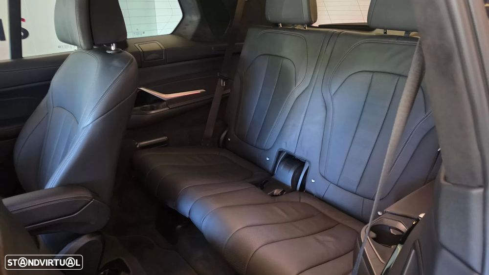 BMW X7 40 d xDrive Pack M - 57