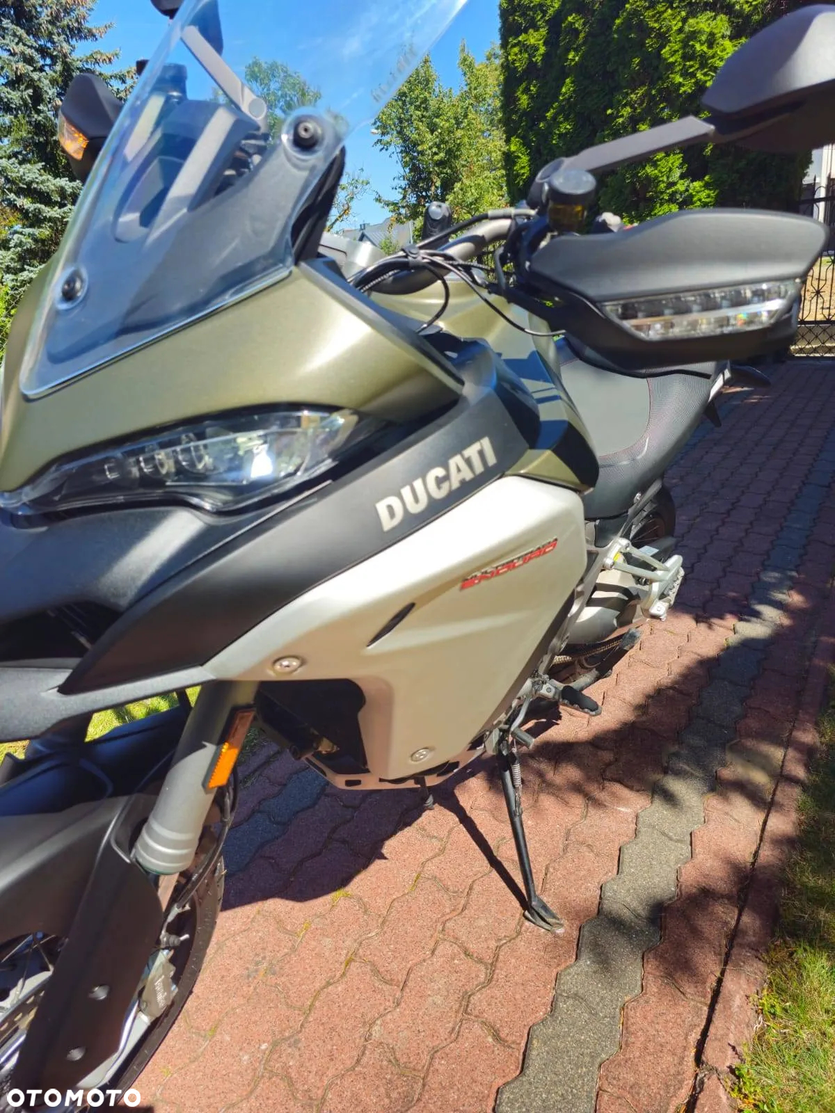 Ducati Multistrada - 10