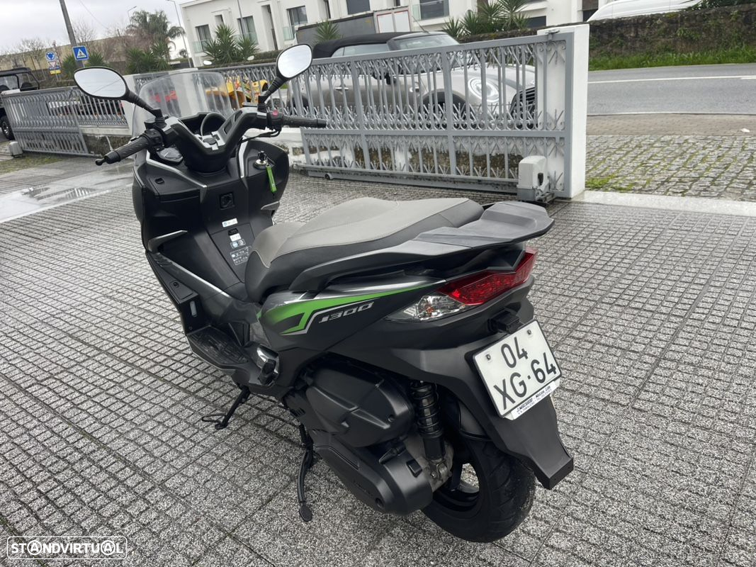 Kawasaki J300 300 - 5